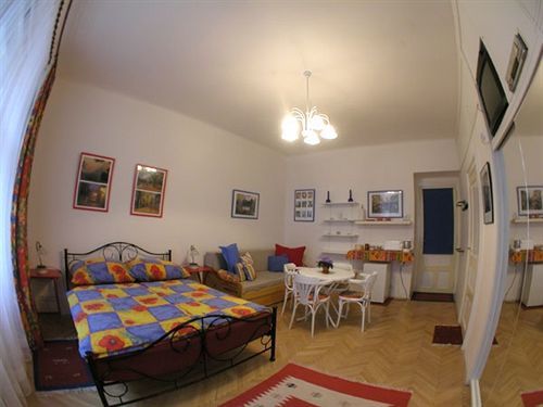 Pragues Rainbow Guest House Eksteriør bilde